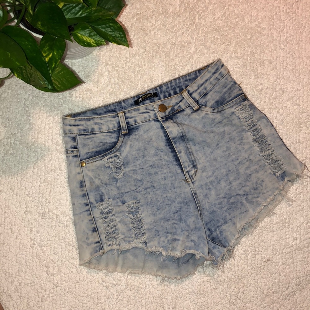 Festival high waisted distressed jean shorts